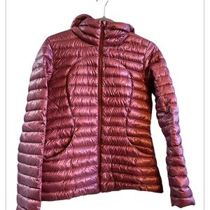 lululemon pink light weight Puffer Jacket